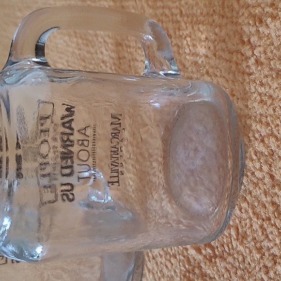 Margaritaville Cancun Glass Mason Jars with Silver Lids - Picture 3 of 5